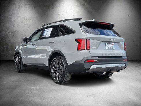 Used 2022 Kia Sorento X-Line EX image 4