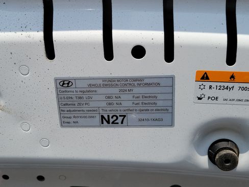Used 2024 Hyundai Ioniq 5 SEL RWD image 27
