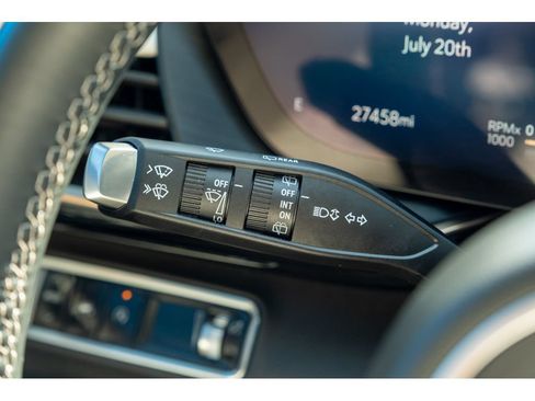 Used 2024 Buick Envision Avenir AWD/4WD image 21