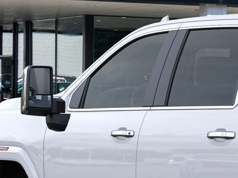 New 2026 GMC Sierra 2500 Denali w/ Denali Reserve Package image 15