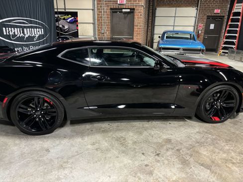 Used 2022 Chevrolet Camaro LT w/ Redline Edition image 13