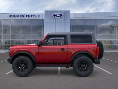 New 2026 Ford Bronco 2-Door w/ Sasquatch Package AWD/4WD image 3