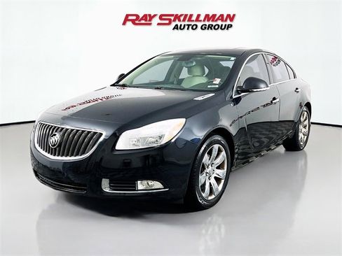 Used 2012 Buick Regal Premium image 3