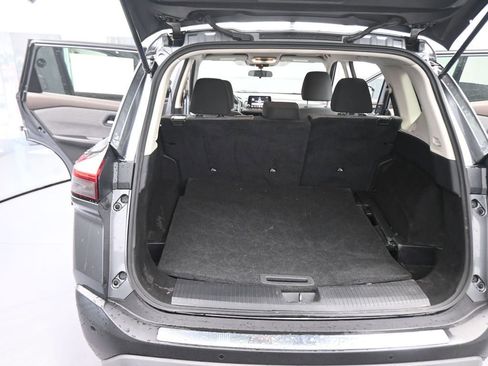 Used 2022 Nissan Rogue SV image 42