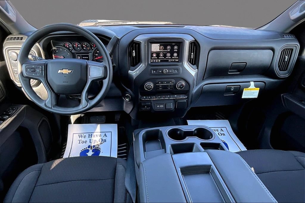 New 2026 Chevrolet Silverado 2500 Custom w/ Custom Value Package AWD/4WD image 5