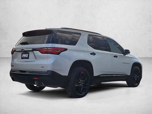 Used 2022 Chevrolet Traverse Premier w/ Redline Edition AWD/4WD image 5