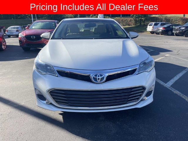 Used 2013 Toyota Avalon XLE Premium FWD image 15