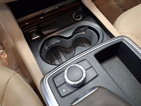 Used 2015 Mercedes-Benz ML 400 4MATIC image 18