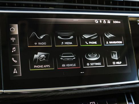 Used 2020 Audi Q8 Premium Plus image 26