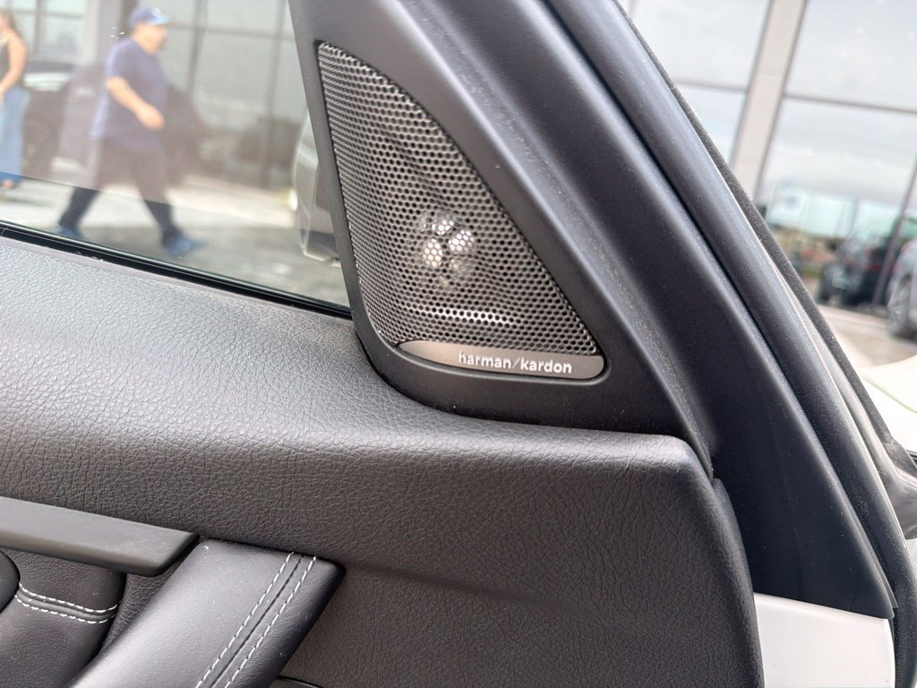 Used 2016 BMW M3 RWD image 7