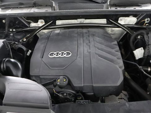 Used 2023 Audi Q5 2.0T Premium w/ Convenience Package image 23