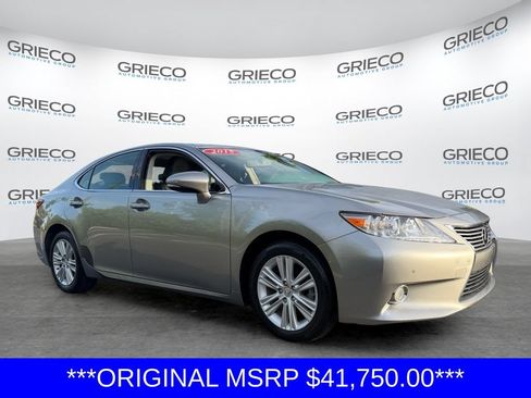 Used 2015 Lexus ES 350 w/ Premium Package FWD image 1