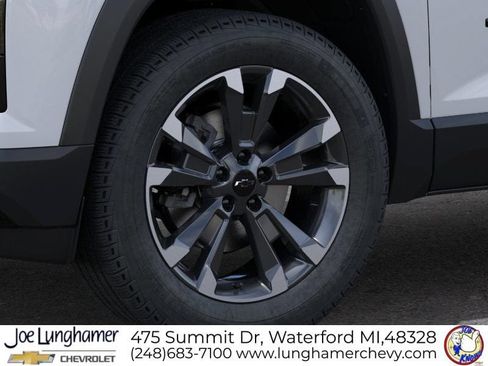 New 2027 Chevrolet Equinox RS w/ Safety and Technology Package AWD/4WD image 9