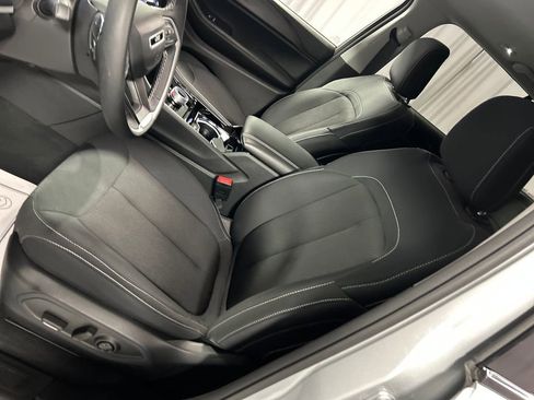 Used 2023 Jeep Grand Cherokee Laredo w/ Luxury Tech Group I image 12