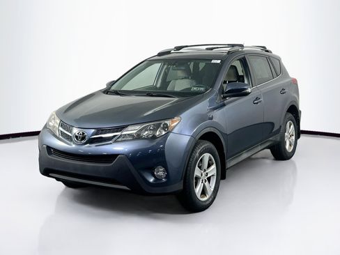 Used 2013 Toyota RAV4 XLE image 1