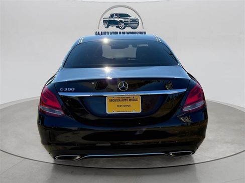 Used 2018 Mercedes-Benz C 300 Sedan w/ Premium Package image 4