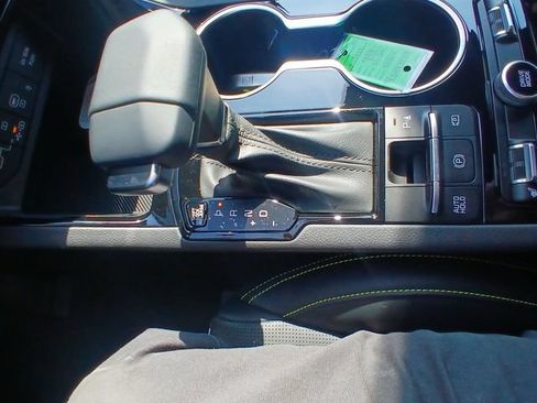New 2026 Kia K5 GT FWD image 21
