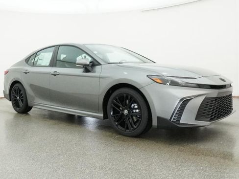 New 2026 Toyota Camry SE FWD image 40