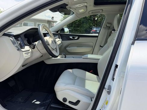 Used 2024 Volvo XC60 B5 Plus AWD/4WD image 16