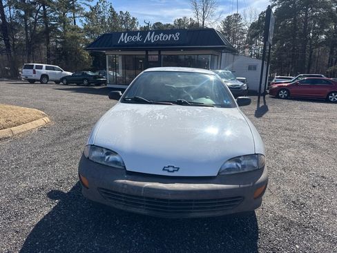 Used 1999 Chevrolet Cavalier Sedan image 12