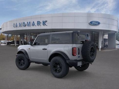 New 2026 Ford Bronco Badlands AWD/4WD image 4