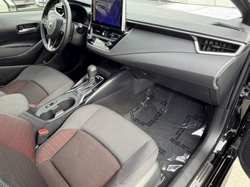 Certified 2026 Toyota Corolla SE w/ SE Package FWD image 9