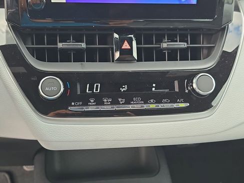 New 2026 Toyota Corolla SE FWD image 23