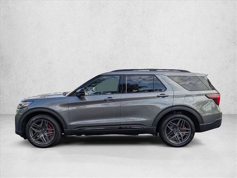New 2026 Ford Explorer ST RWD image 5