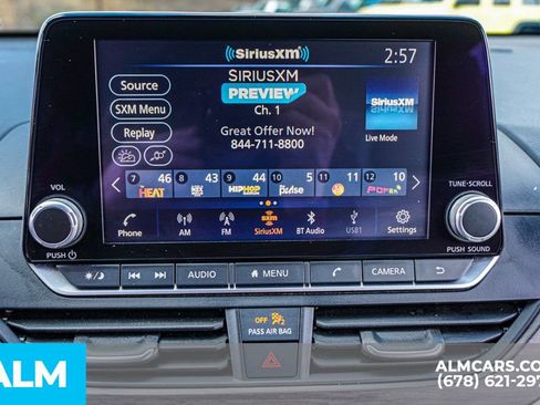 Used 2025 Nissan Altima 2.5 SV image 37