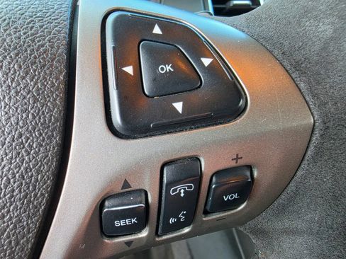 Used 2013 Ford Taurus SHO AWD/4WD image 18