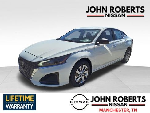 New 2025 Nissan Altima 2.5 S image 9