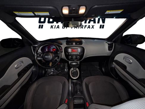 Used 2015 Kia Soul image 17