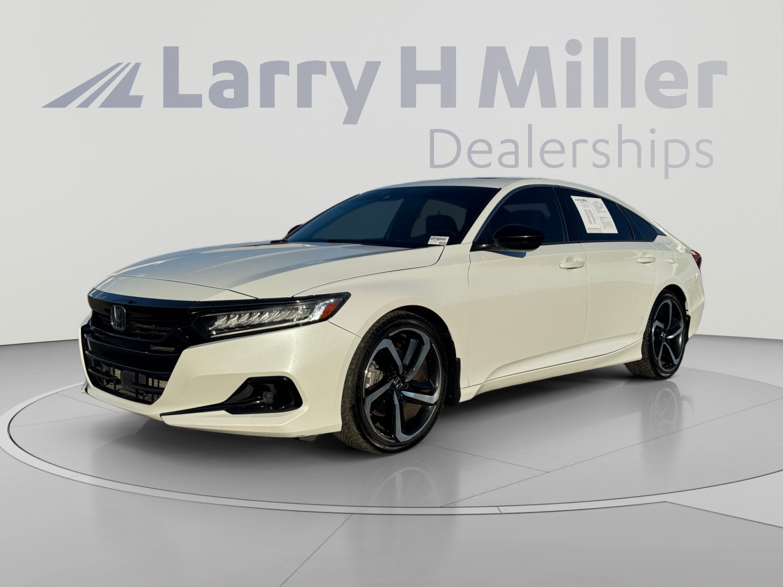 Used 2022 Honda Accord Sport image 1