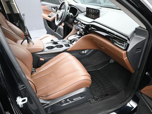 Used 2024 Acura MDX SH-AWD w/ Advance Package image 25