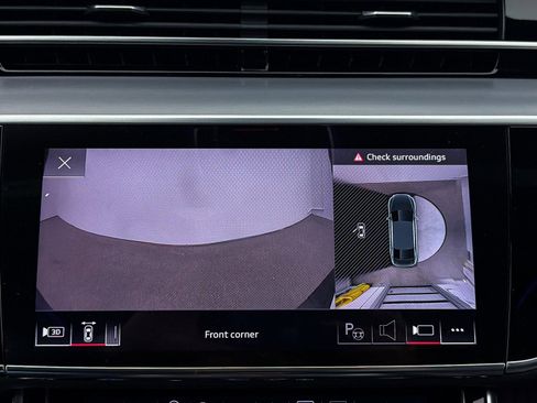 Used 2024 Audi S8 image 33