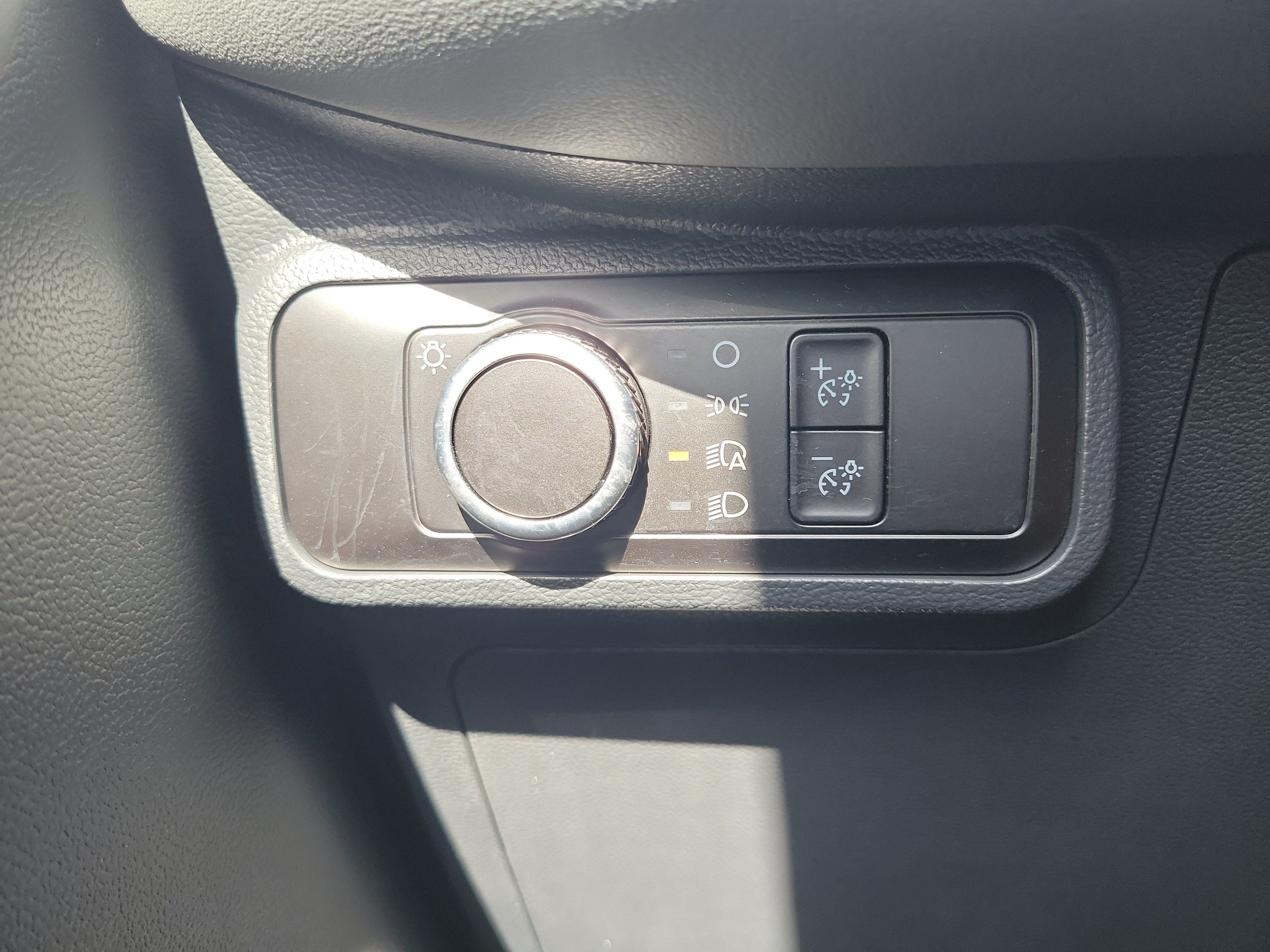 Used 2026 Ford Explorer Active RWD image 28