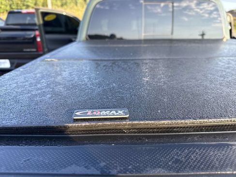 Used 2021 Toyota Tacoma TRD Off-Road w/ TRD Premium Off Road Package AWD/4WD image 43