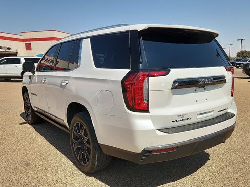 Used 2024 GMC Yukon Denali Ultimate AWD/4WD image 3