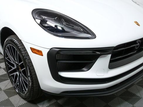 New 2026 Porsche Macan S image 39
