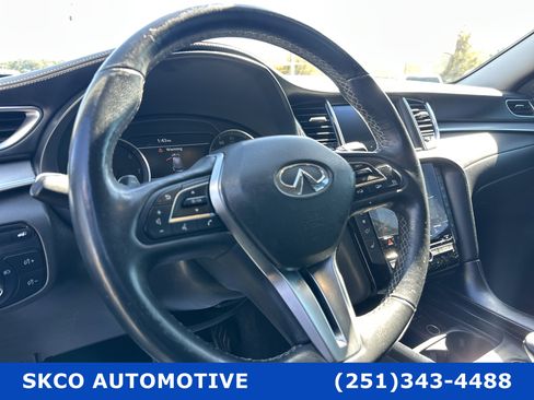 Used 2020 INFINITI QX50 Luxe w/ Navigation Package image 19