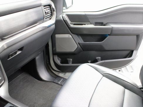 Used 2024 Ford F150 Lariat image 30