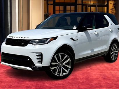 New 2025 Land Rover Discovery Dynamic SE