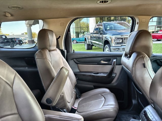 Used 2016 GMC Acadia SLT FWD image 16