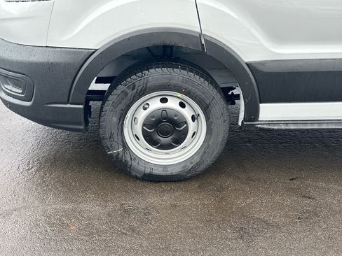 New 2026 Ford Transit 250 148 Medium Roof w/ Load Area Protection Package image 16