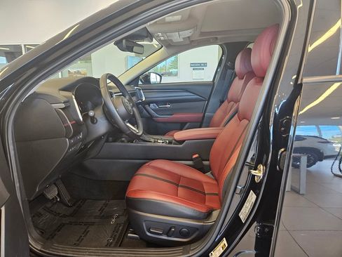 Used 2025 MAZDA CX-50 2.5 Hybrid w/ Premium Plus Pkg image 14