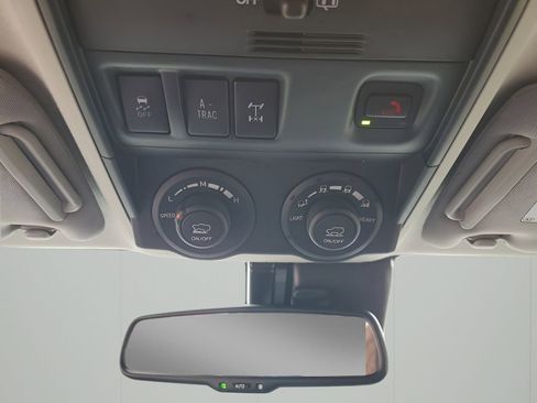 Used 2024 Toyota 4Runner TRD Off-Road image 39