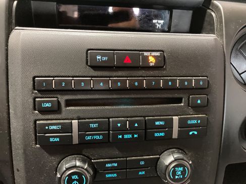 Used 2013 Ford F150 STX w/ Mid Equipment Group AWD/4WD image 23