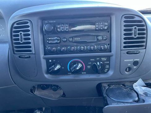 Used 2000 Ford F150 XL image 35