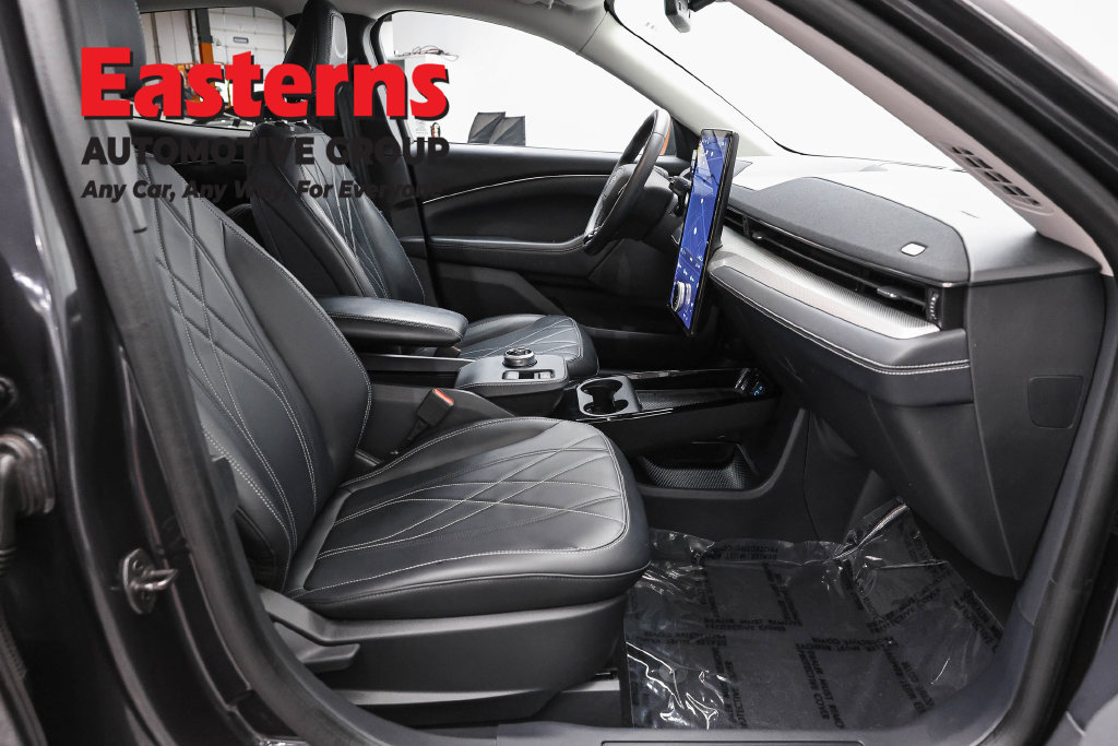 Used 2022 Ford Mustang Mach-E Select AWD/4WD image 22