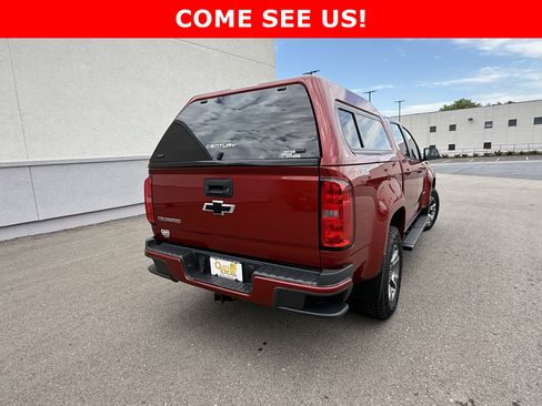 Used 2015 Chevrolet Colorado Z71 AWD/4WD image 3